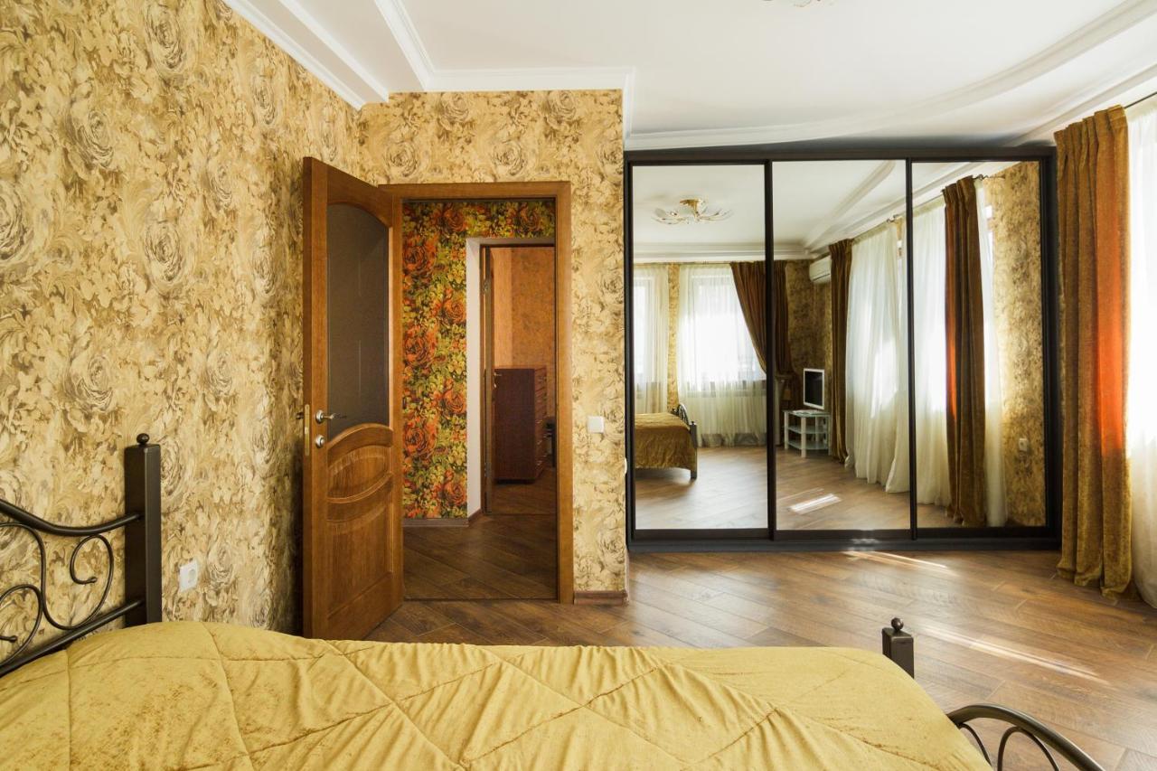 Deribasovskay Street Apartments Odessa Luaran gambar